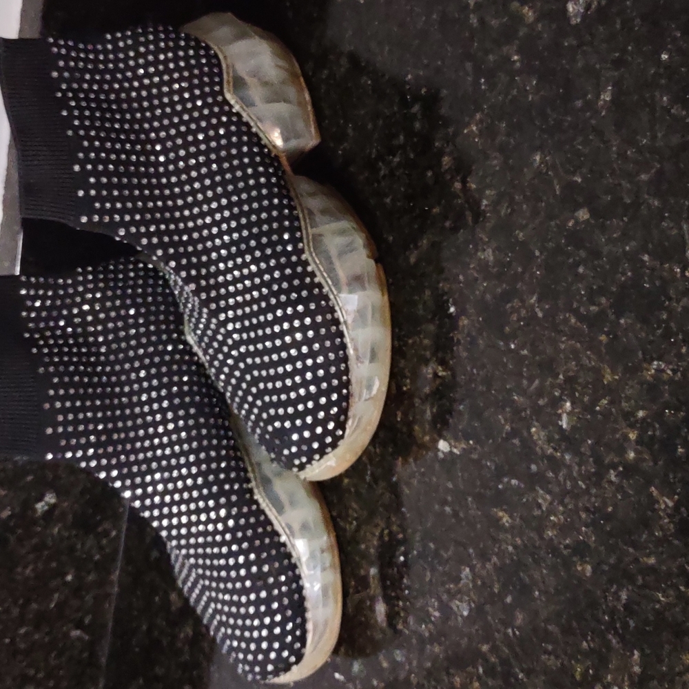 Fashion Nova Shoes Size 8.5 Black